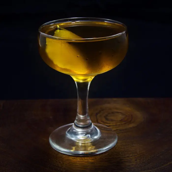 Bijou (Alcoholic Cocktail Cocktail glass)