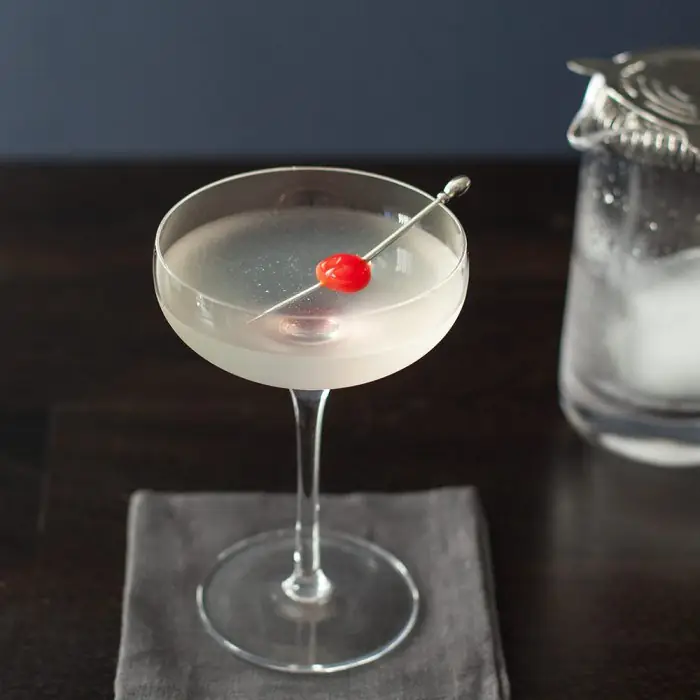 Casino (Alcoholic Ordinary Drink Cocktail glass)