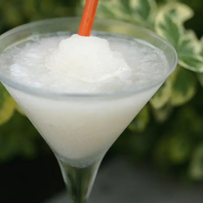 Frozen Daiquiri (Alcoholic Ordinary Drink Champagne flute)