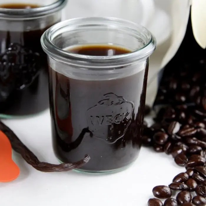 Homemade Kahlua (Alcoholic Homemade Liqueur Collins Glass)