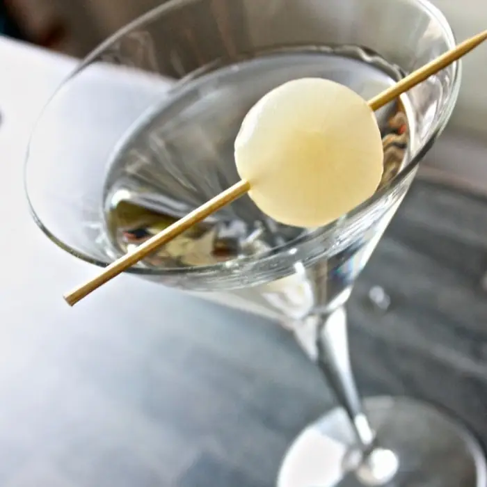 Lone Tree Cocktail (Alcoholic Ordinary Drink Cocktail glass)