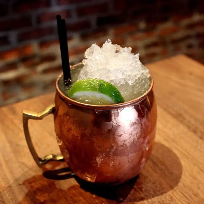 Moscow Mule (Alcoholic Punch / Party Drink Copper Mug)