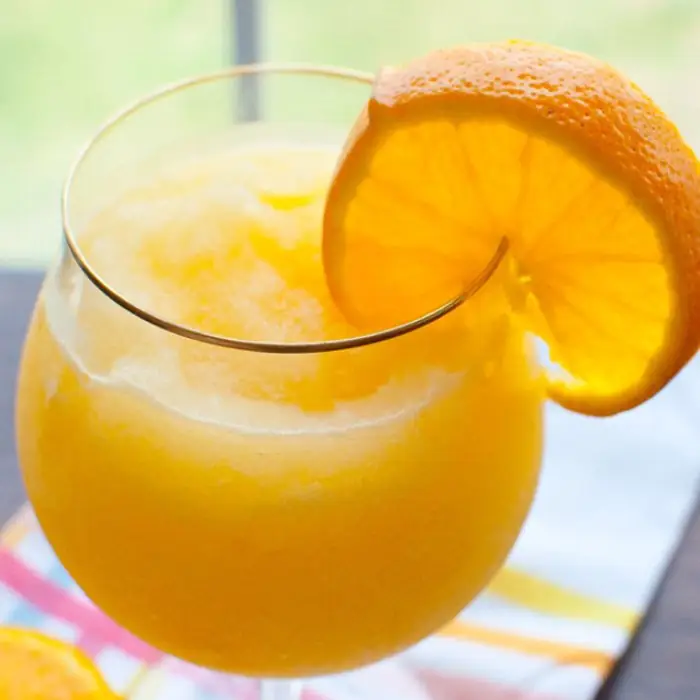 Orangeade (Non alcoholic Cocktail Highball glass)